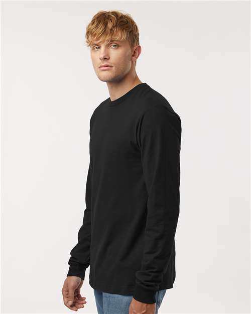 Fine Black - On Model Side