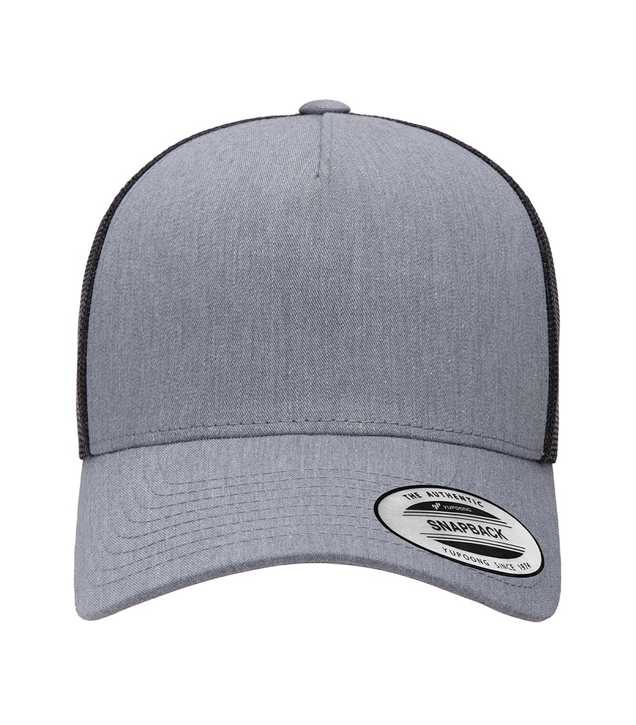 ATCᴹᶜ YP Classicsᴹᴰ ATCᴹᶜ YP CLASSICSᴹᴰ CASQUETTE TRUCKER RETRO À CINQ PANNEAUX